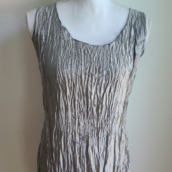 NWT Lee Andersen Crushed Dress in Silver/Grey - Picture 6 of 7